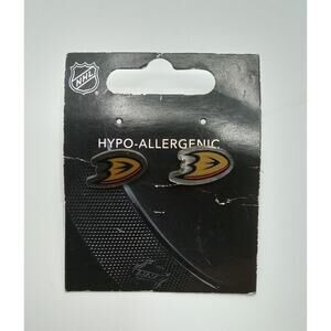 Anaheim Ducks NHL Amino Studded Earrings